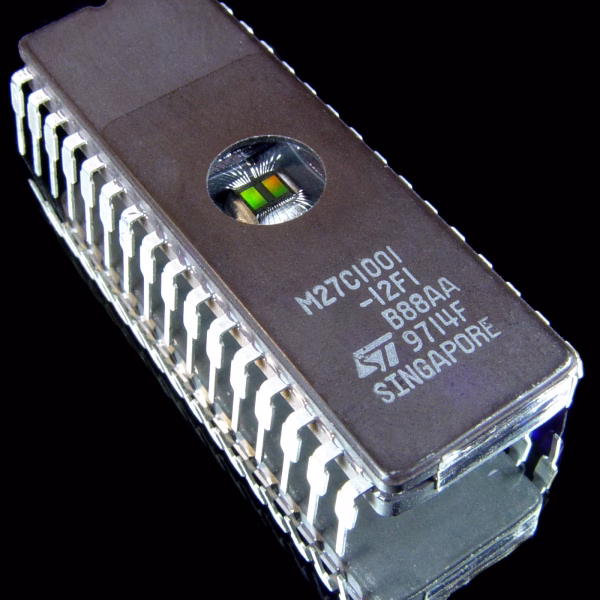 M27C1001-12F1 1 Mbit 128Kb x8 UV EPROM