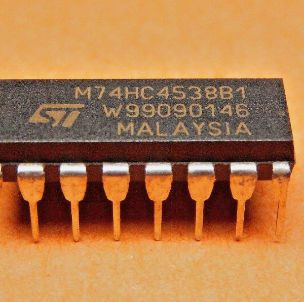 744538