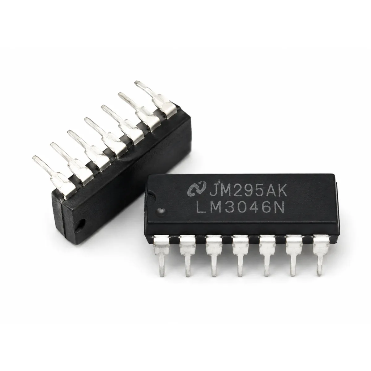 LM3046