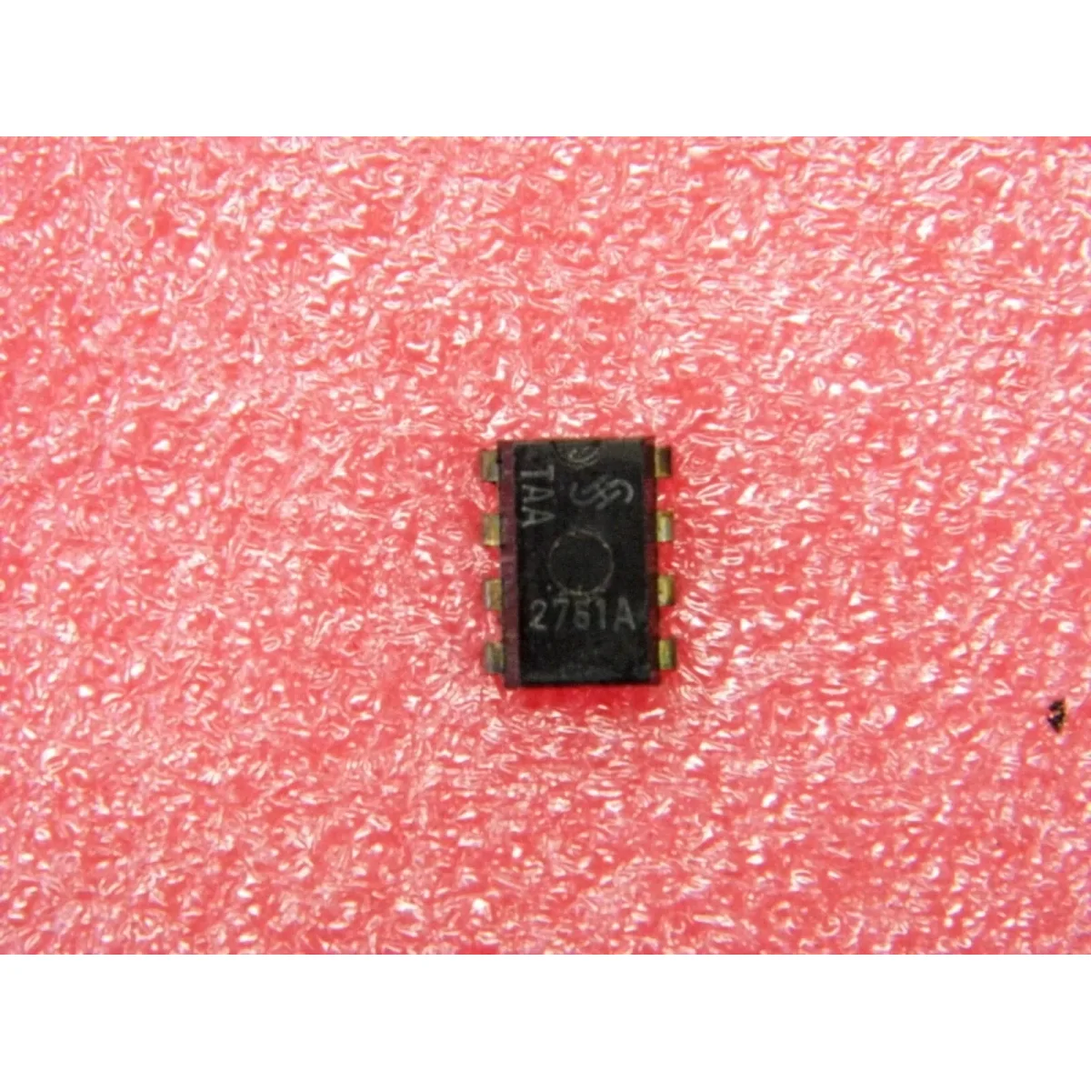 NJM2761